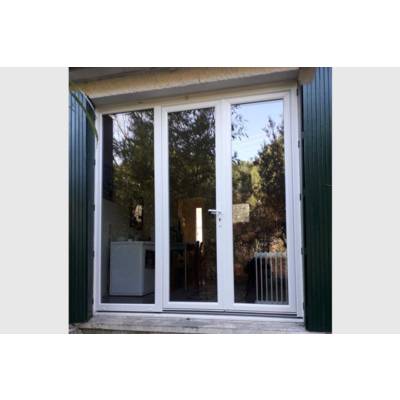 Porte fenêtre PVC blanc VISION isolation totale 160mm 3 vantaux ouverture à la française grand vitrage haut.2,15m larg.1,80m à serrure - Gedimat