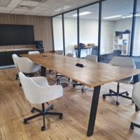 Grande table de réunion 15 à 16 personnes - SEVE Mobilier