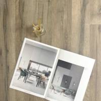 Table pied noir Ø70cm vieux plancher - intérieur - RestooTab