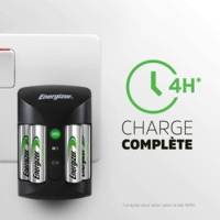 Chargeur universel Pro-charger avec 4 piles AA 2000mAh inclus - ENERGIZER