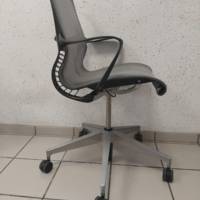 Fauteuil SETU Herman MILLER Alpine à roulettes reconditionné