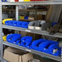 Bac à bec EUROPEAN fimé 1L bleu + barre murale plastique - Gedimat - NOVAP