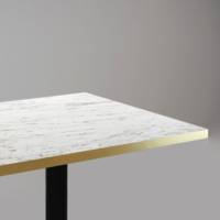 Table pied noir 120x70cm calacatta chants laiton - intérieur - RestooTab