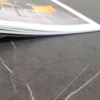 Table pied noir 70x70cm marquina - intérieur - RestooTab