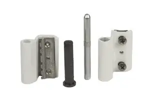 GAU05660