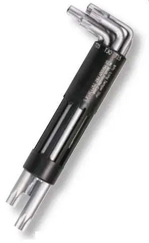 CNA40021